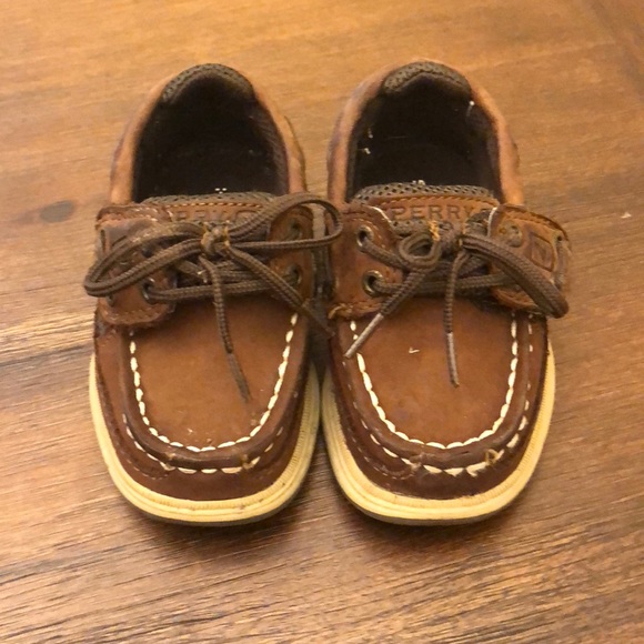 baby boy sperrys